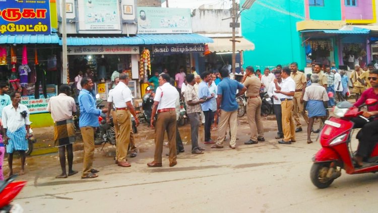 உசிலம்பட்டியில் போக்குவரத்து காவல்துறை அதிரடி நடவடிக்கை,இருசக்கர  வாகனங்களுக்கு புதிய கட்டுபாடு