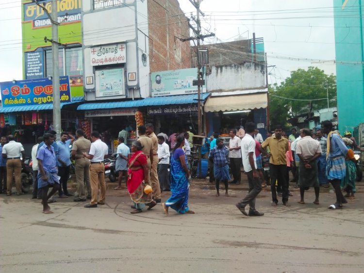 உசிலம்பட்டியில் போக்குவரத்து காவல்துறை அதிரடி நடவடிக்கை,இருசக்கர  வாகனங்களுக்கு புதிய கட்டுபாடு