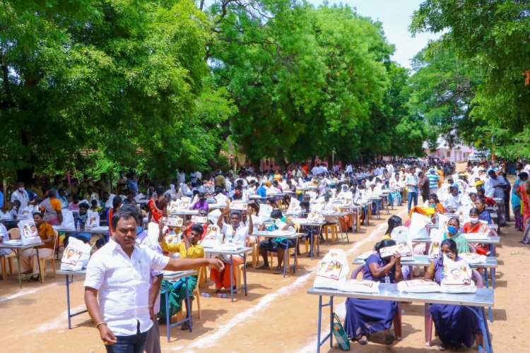 கலைஞர் பிறந்தநாளை வெகுவிமரிசையாக கொண்டாடிய அழகிரி ஆதரவாளர் அழகிரி ஆதரவாளர்