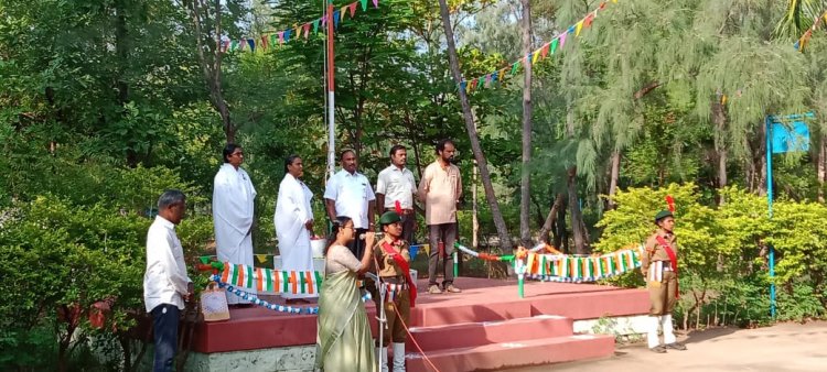 உசிலம்பட்டி பசும்பொன் முத்துராமலிங்கத் தேவர் கல்லூரியில் சுதந்திர தின விழா